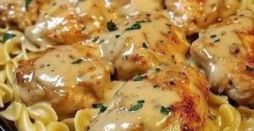 Pan Chicken with Creamy Buttered Noodles