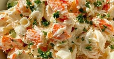Creamy Seafood Salad with Imitation Crab