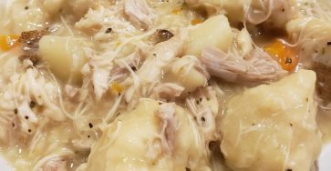 Crock Pot Chicken and Dumplings
