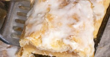 Chicago-Style Bakery Apple Slices