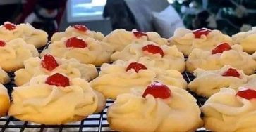 Your-Mouth Shortbread Cookies